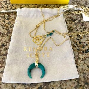 Gemma Gold Triple Strand Necklace In Teal